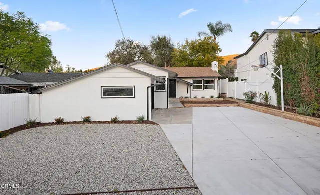 $839,000 | 2457 Chiquita Lane, Thousand Oaks, CA 91362