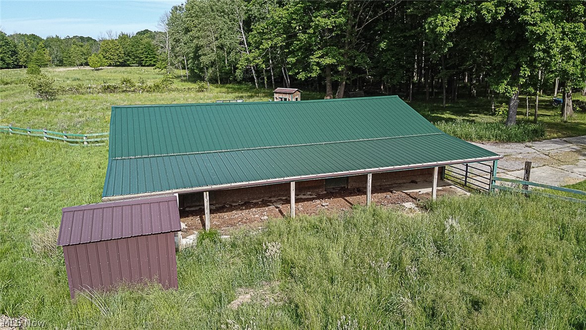 2954 Pinney Topper Road Jefferson, OH 44047 - Photo 34 of 35 COW STALLS WITH METAL ROOF