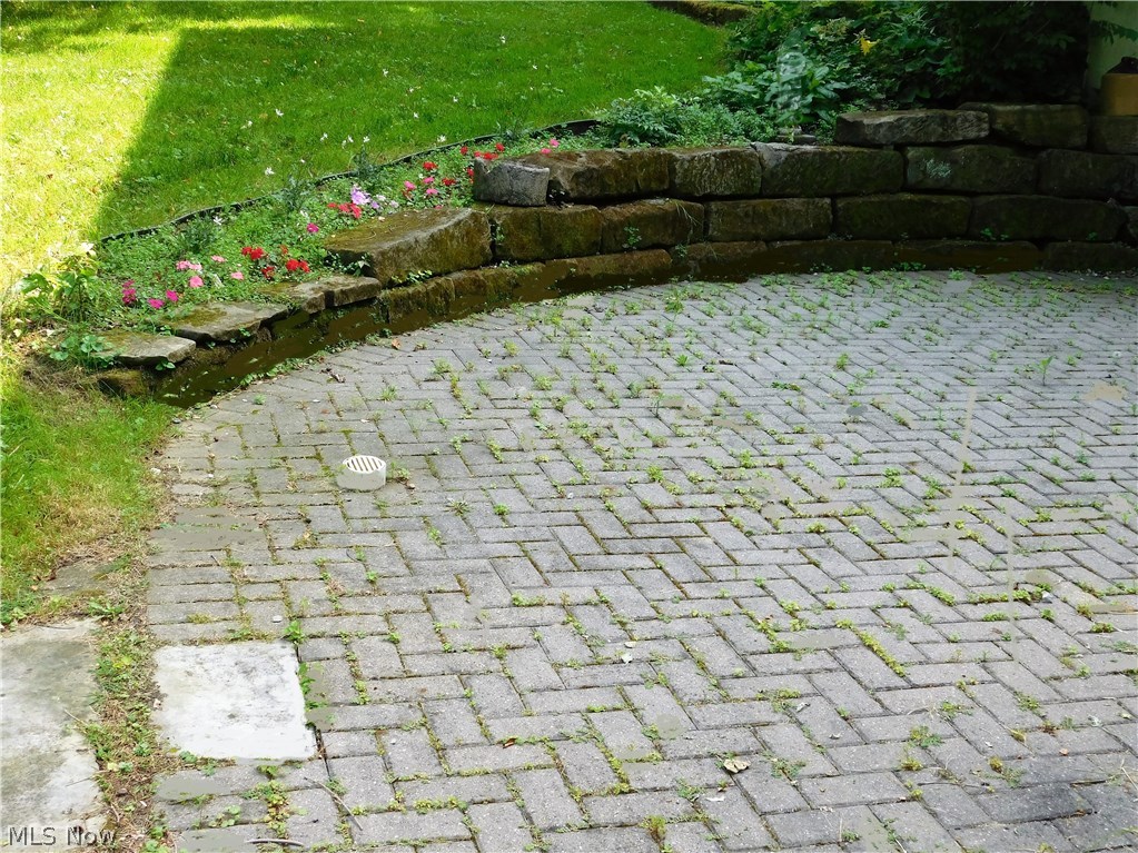 6939 Case Road North Ridgeville, OH 44039 - Photo 7 of 35 Paver patio.