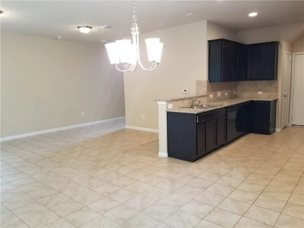 $2,050 | 516 East Slaughter Lane, Unit 1801, Austin, TX 78744