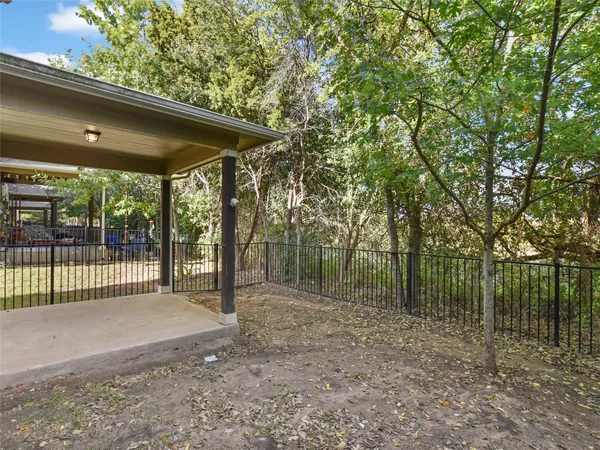 $2,050 | 516 East Slaughter Lane, Unit 1801, Austin, TX 78744