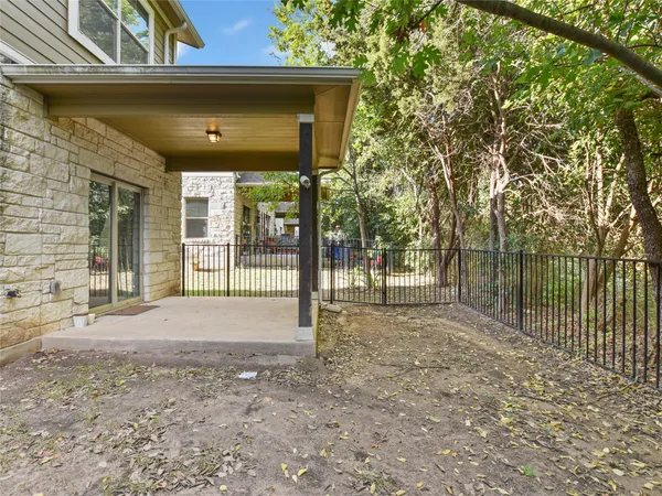 $2,050 | 516 East Slaughter Lane, Unit 1801, Austin, TX 78744