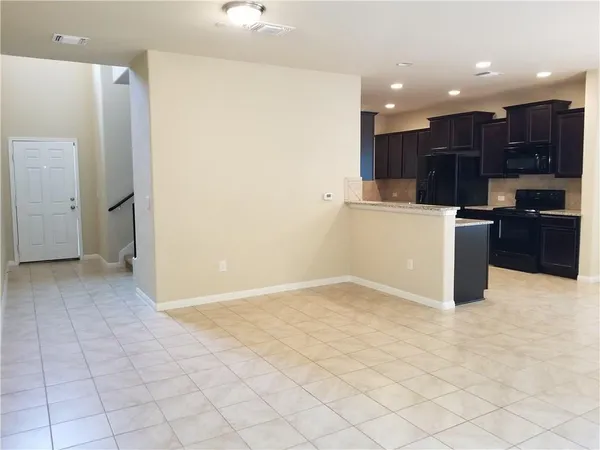 $2,050 | 516 East Slaughter Lane, Unit 1801, Austin, TX 78744