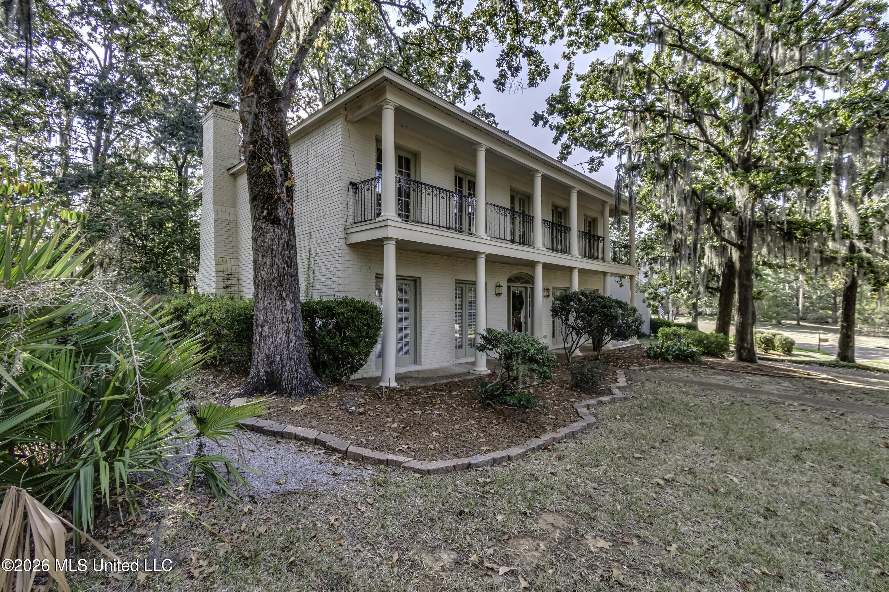 30 Moss Forest Cir--2