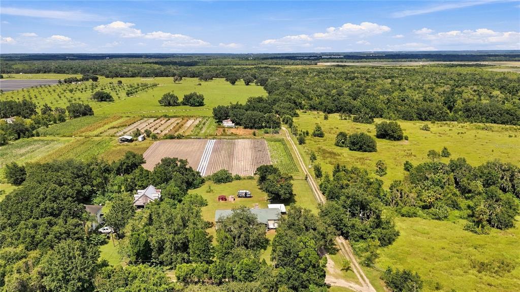 8611 South County Line Road Lithia, FL 33547 - Photo 32 of 34 Gallery Image 32