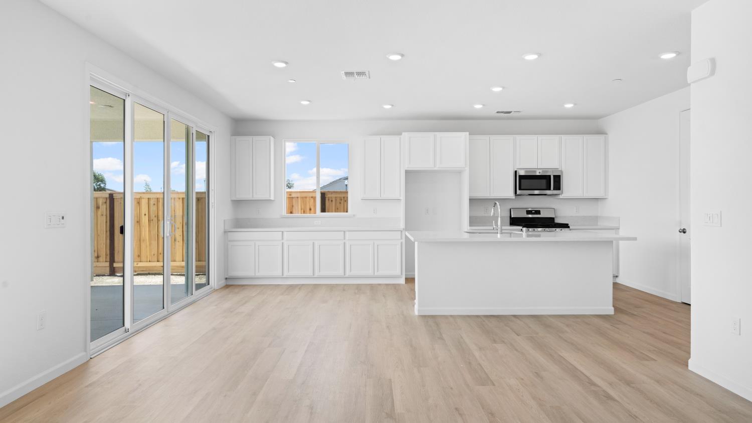 15472 Gallatin Road Lathrop, CA 95330 - Photo 19 of 38