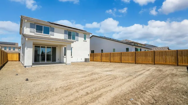 $685,558 | 15472 Gallatin Road, Lathrop, CA 95330