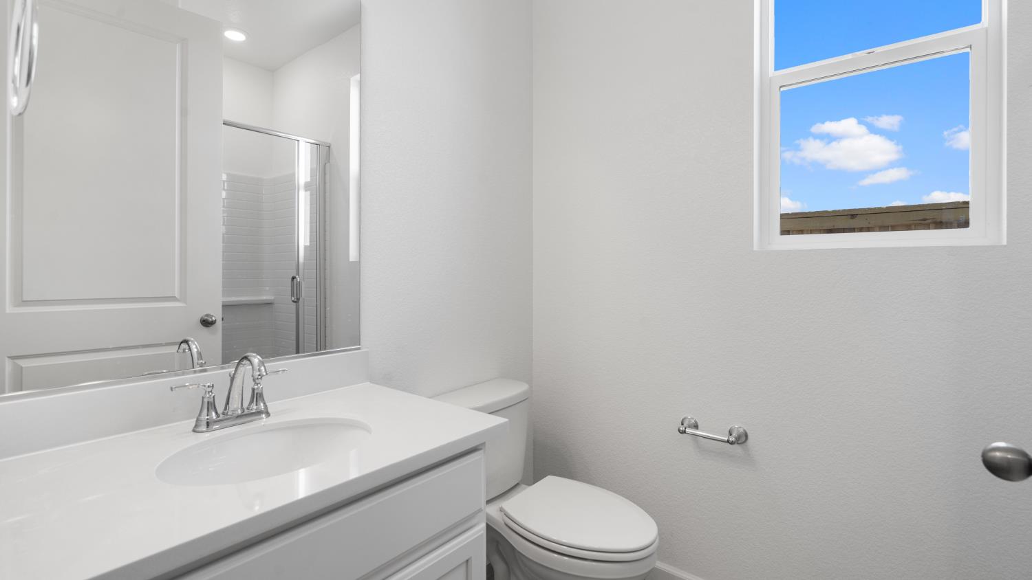 15472 Gallatin Road Lathrop, CA 95330 - Photo 5 of 38