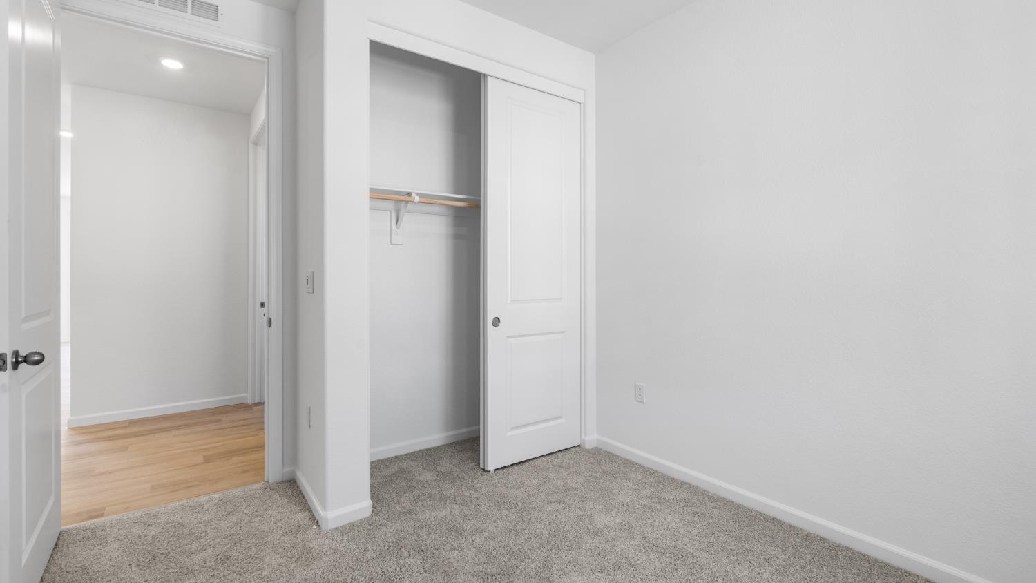 15472 Gallatin Road Lathrop, CA 95330 - Photo 8 of 38