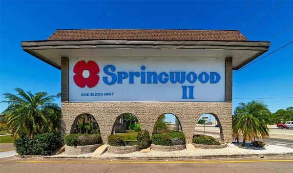 $229,900 | 5427 Springwood Boulevard, Unit 5427, Pinellas Park, FL 33782