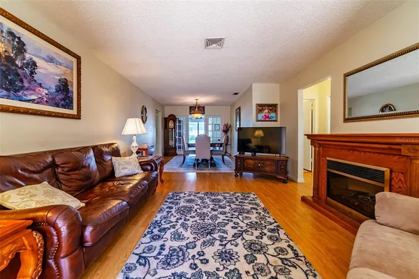 $229,900 | 5427 Springwood Boulevard, Unit 5427, Pinellas Park, FL 33782