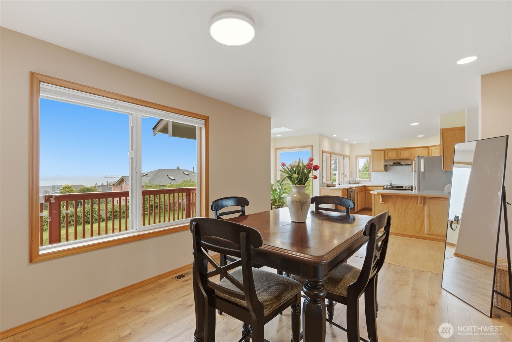 11956 Northeast Jefferson Point Road Kingston, WA 98346 - Photo 13 of 40