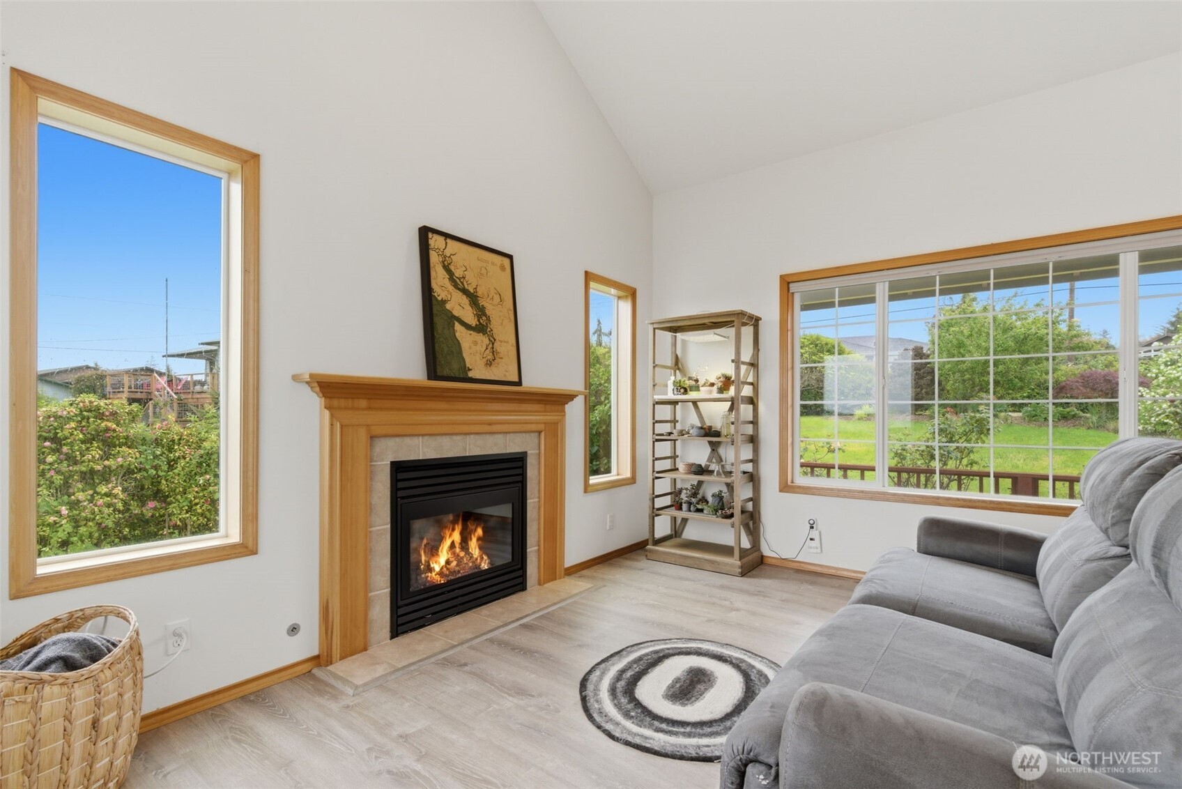 11956 Northeast Jefferson Point Road Kingston, WA 98346 - Photo 3 of 40