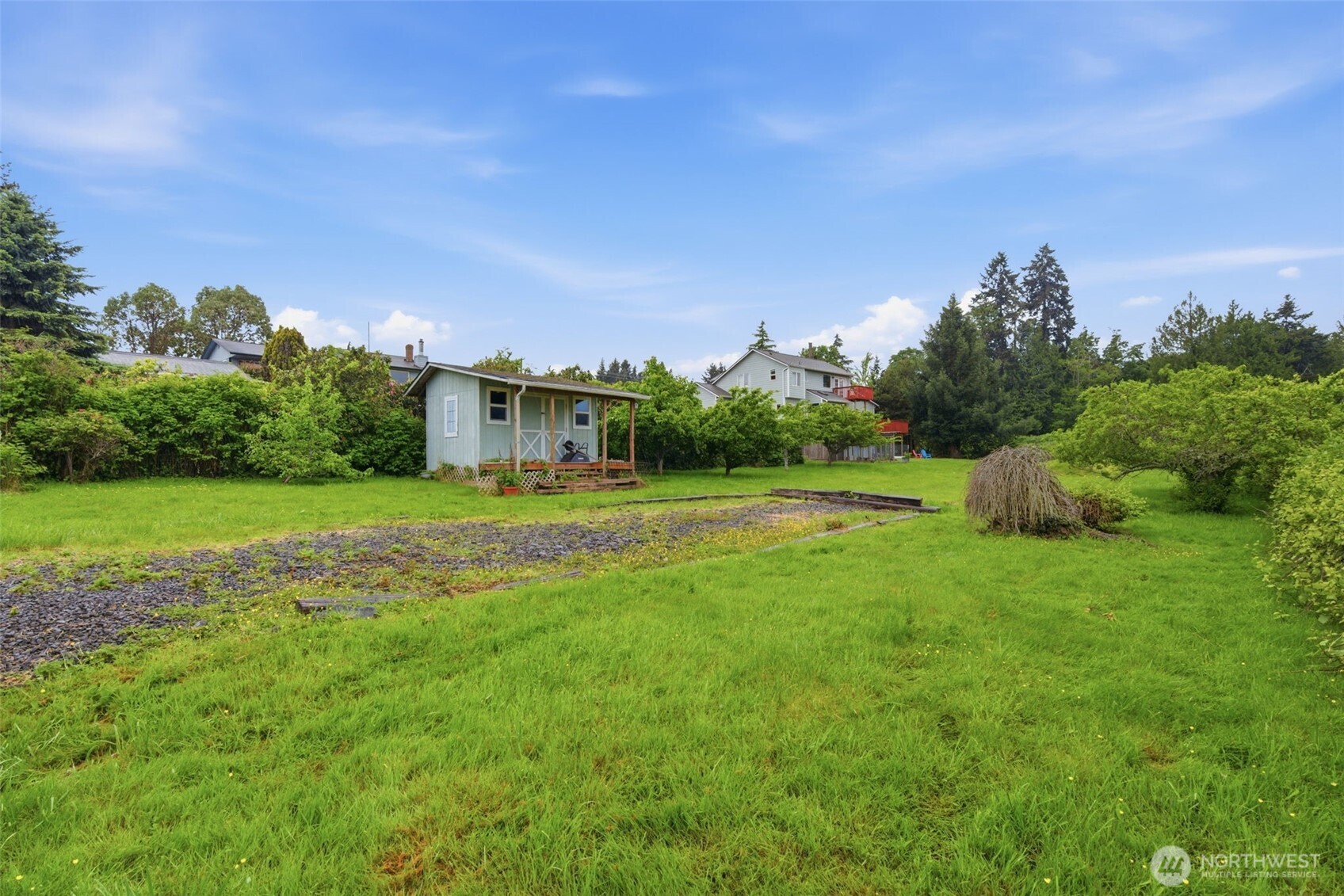 11956 Northeast Jefferson Point Road Kingston, WA 98346 - Photo 37 of 40