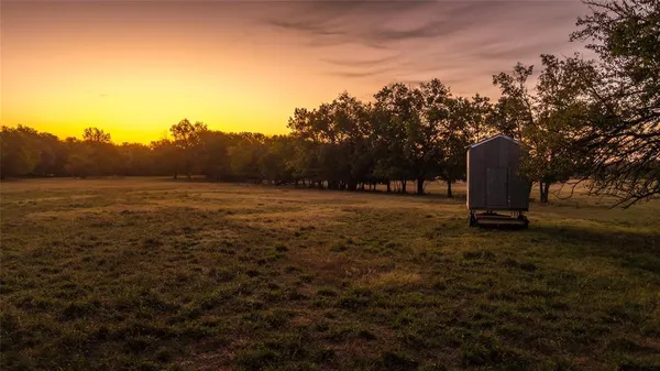 a view of outdoor space with mountain view