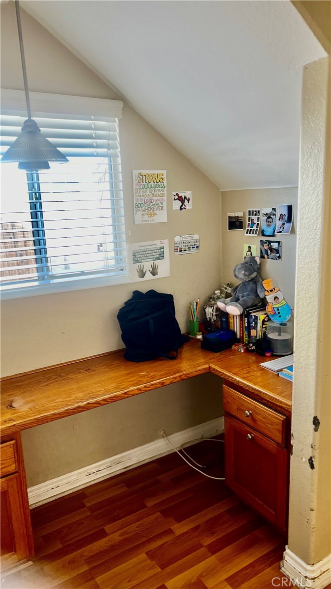 10939 Little Lake Road Downey, CA 90241 - Photo 18 of 28