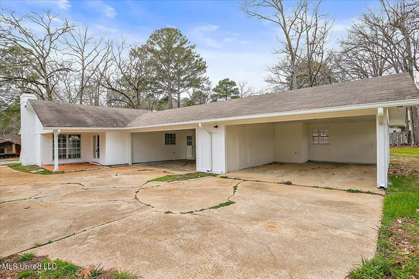 $2,100 | 249 Bay Park Drive, Brandon, MS 39047