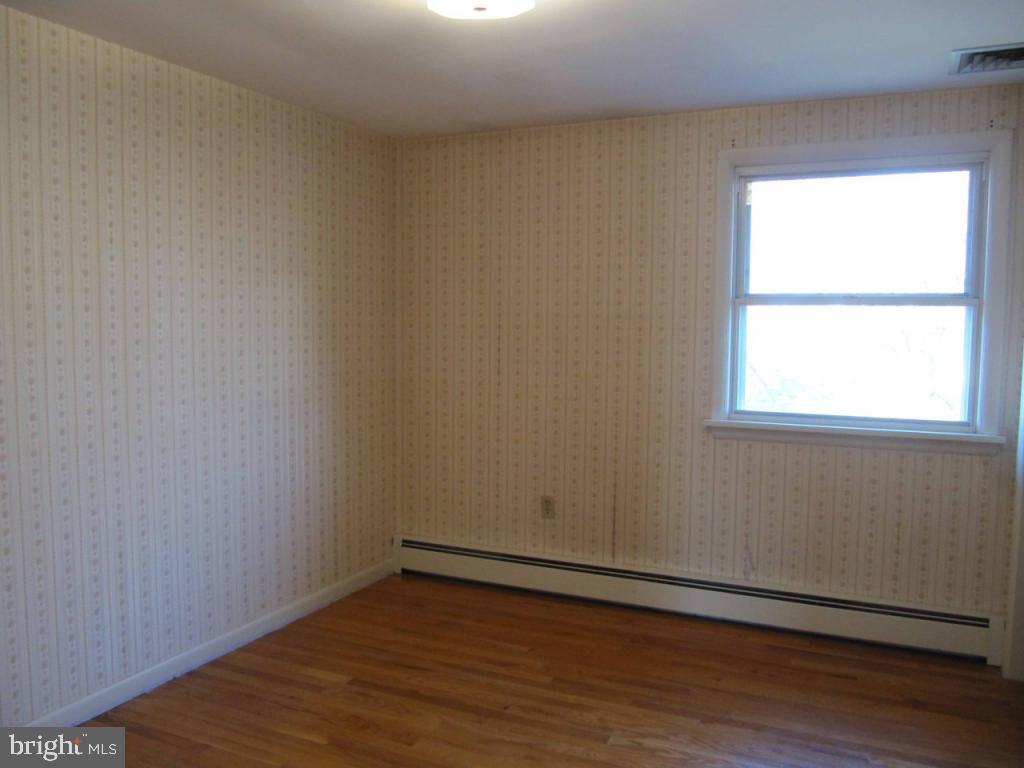 426 Rutledge Avenue Lancaster, PA 17601 - Photo 14 of 18 Gallery Image 14