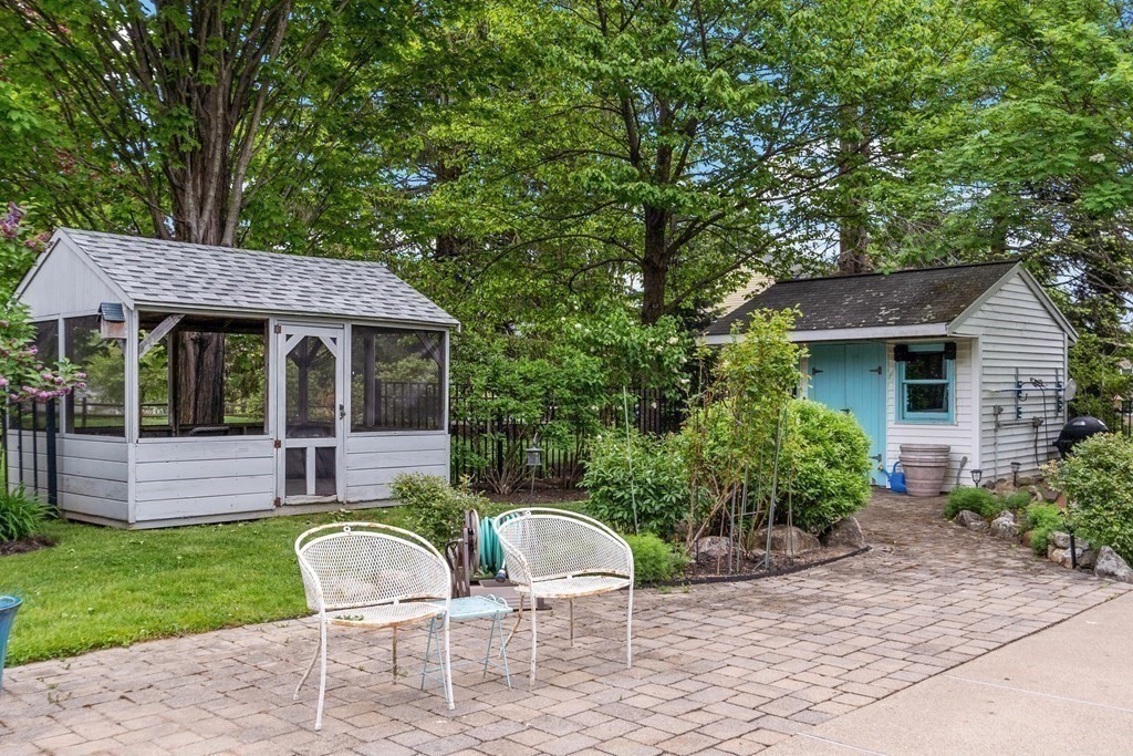 37 Wenham Road Topsfield, MA 01983 - Photo 34 of 42 Gallery Image 34