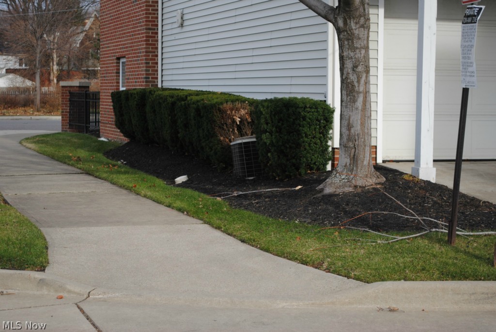 2180 Noble Road Cleveland Heights, OH 44112 - Photo 13 of 16