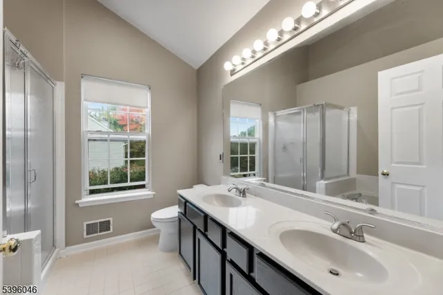 $3,900 | 2 Rider Terrace, Princeton, NJ 08540