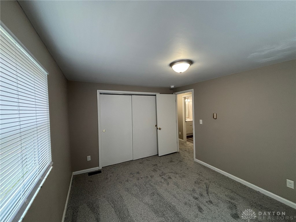 6435 Highbury Road Huber Heights, OH 45424 - Photo 31 of 37
