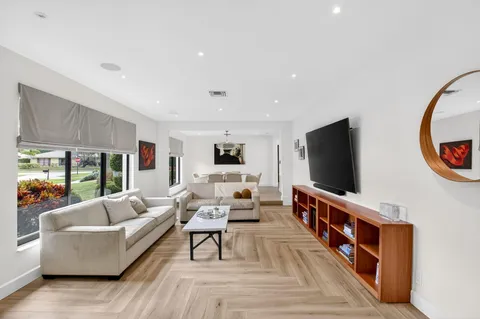 $1,595,000 | 6899 Viento Way, Boca Raton, FL 33433