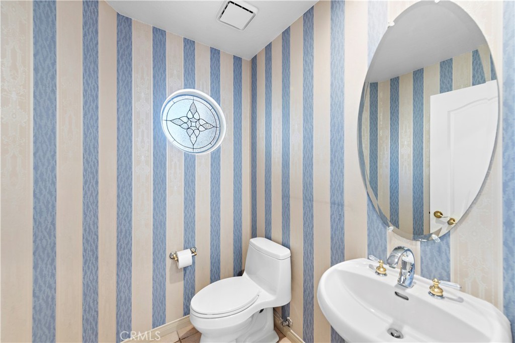 5 Siena Laguna Niguel, CA 92677 - Photo 19 of 61 guest half bathroom