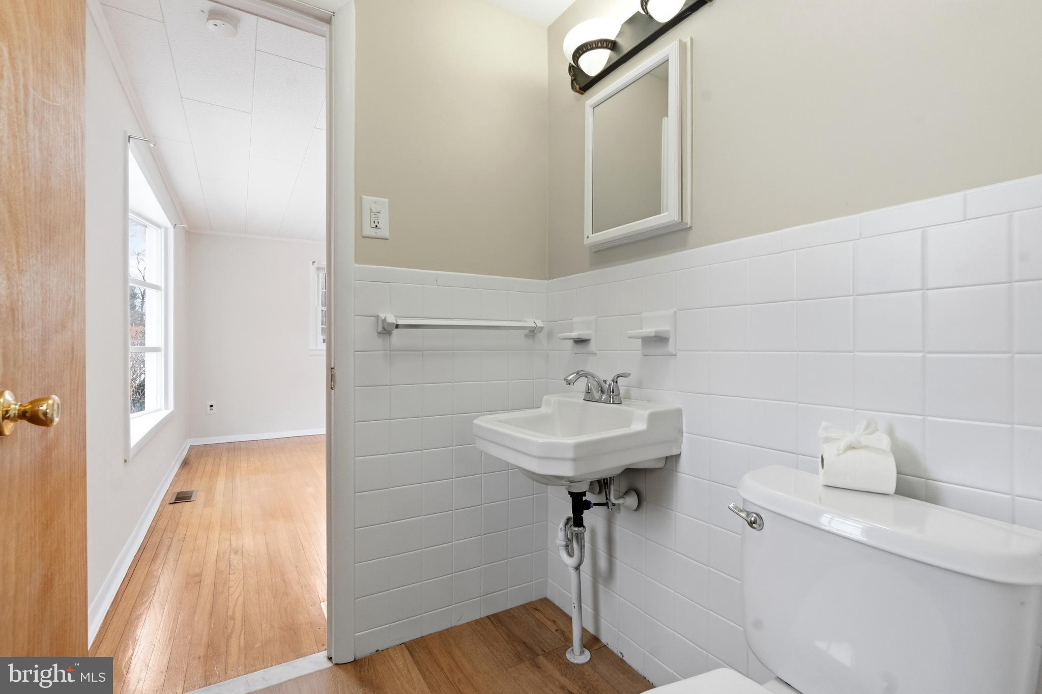 1206 Sylvan Drive Haddon Heights, NJ 08035 - Photo 11 of 27