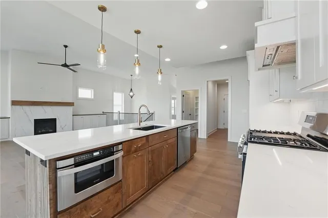 $719,950 | 1518 Northwest 106th Terrace, Kansas City, MO 64155