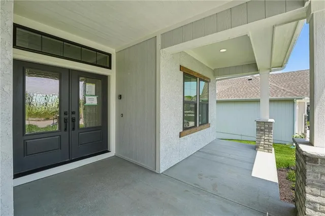 $719,950 | 1518 Northwest 106th Terrace, Kansas City, MO 64155