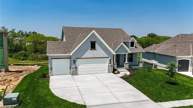 $719,950 | 1518 Northwest 106th Terrace, Kansas City, MO 64155