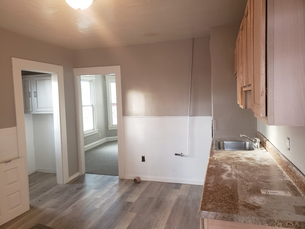 149-151 Quincy Street Springfield, MA 01109 - Photo 4 of 24 Gallery Image 4