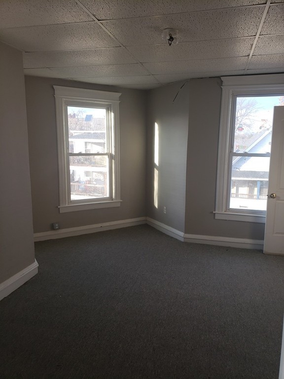 149-151 Quincy Street Springfield, MA 01109 - Photo 8 of 24 Gallery Image 8