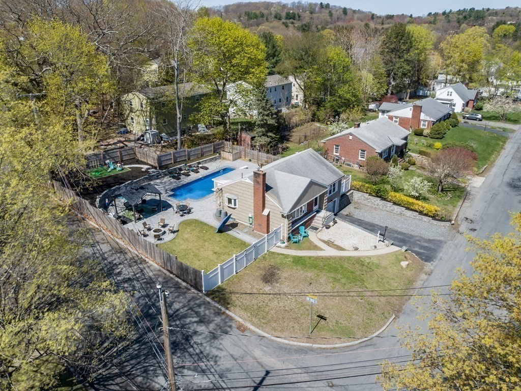 31 Pershing Avenue Framingham, MA 01702 - Photo 36 of 42