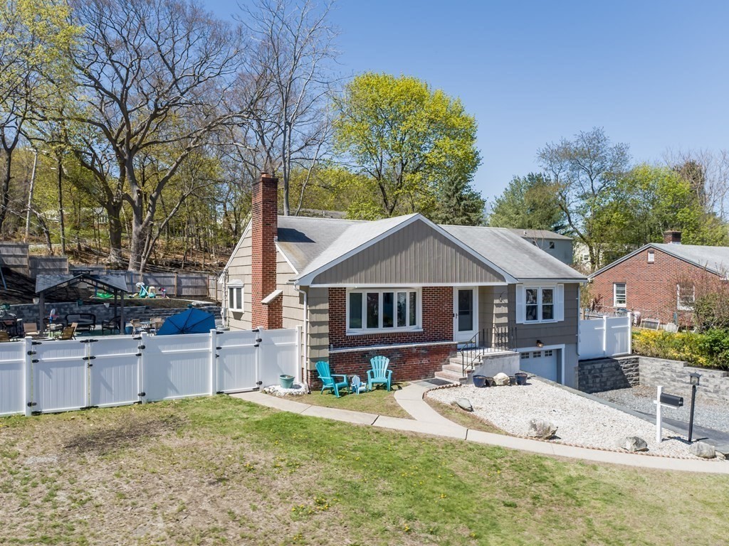 31 Pershing Avenue Framingham, MA 01702 - Photo 38 of 42