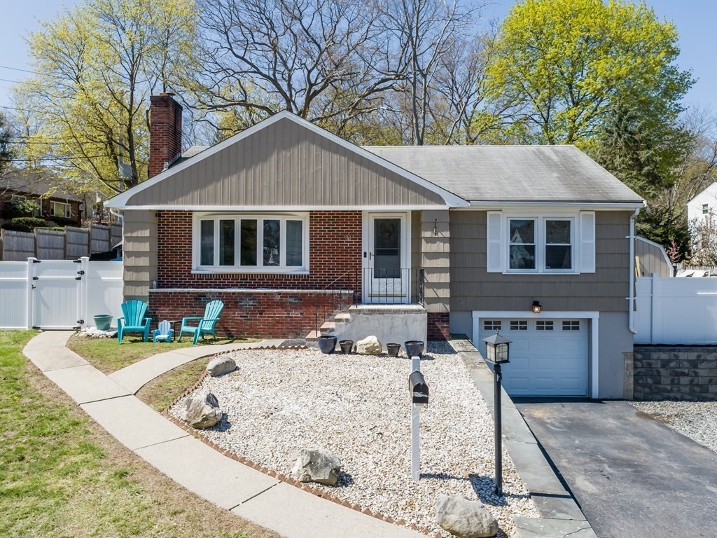 31 Pershing Avenue Framingham, MA 01702 - Photo 39 of 42