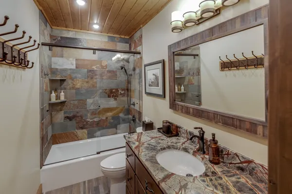 $5,450,000 | 29741 County Road 3, Merrifield, MN 56465