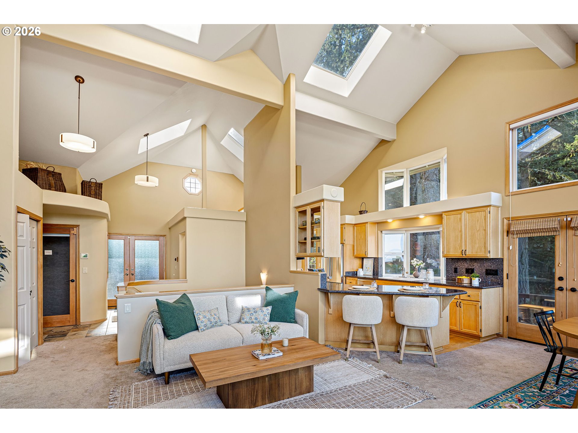 653 Brookside Drive Eugene, OR 97405 - Photo 13 of 48