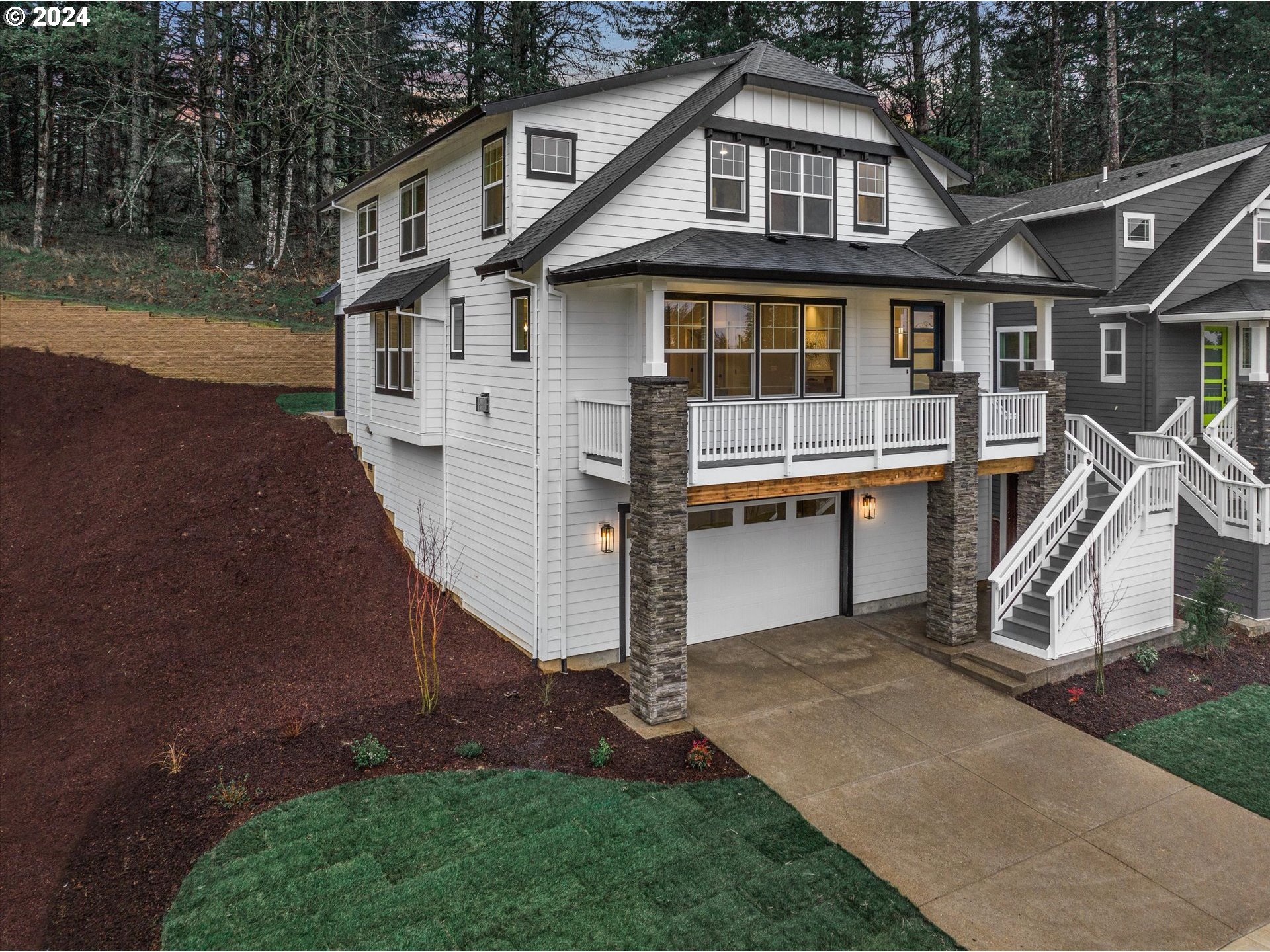 10191 Southeast Heritage Road Happy Valley, OR 97086 - Photo 3 of 48 Gallery Image 3