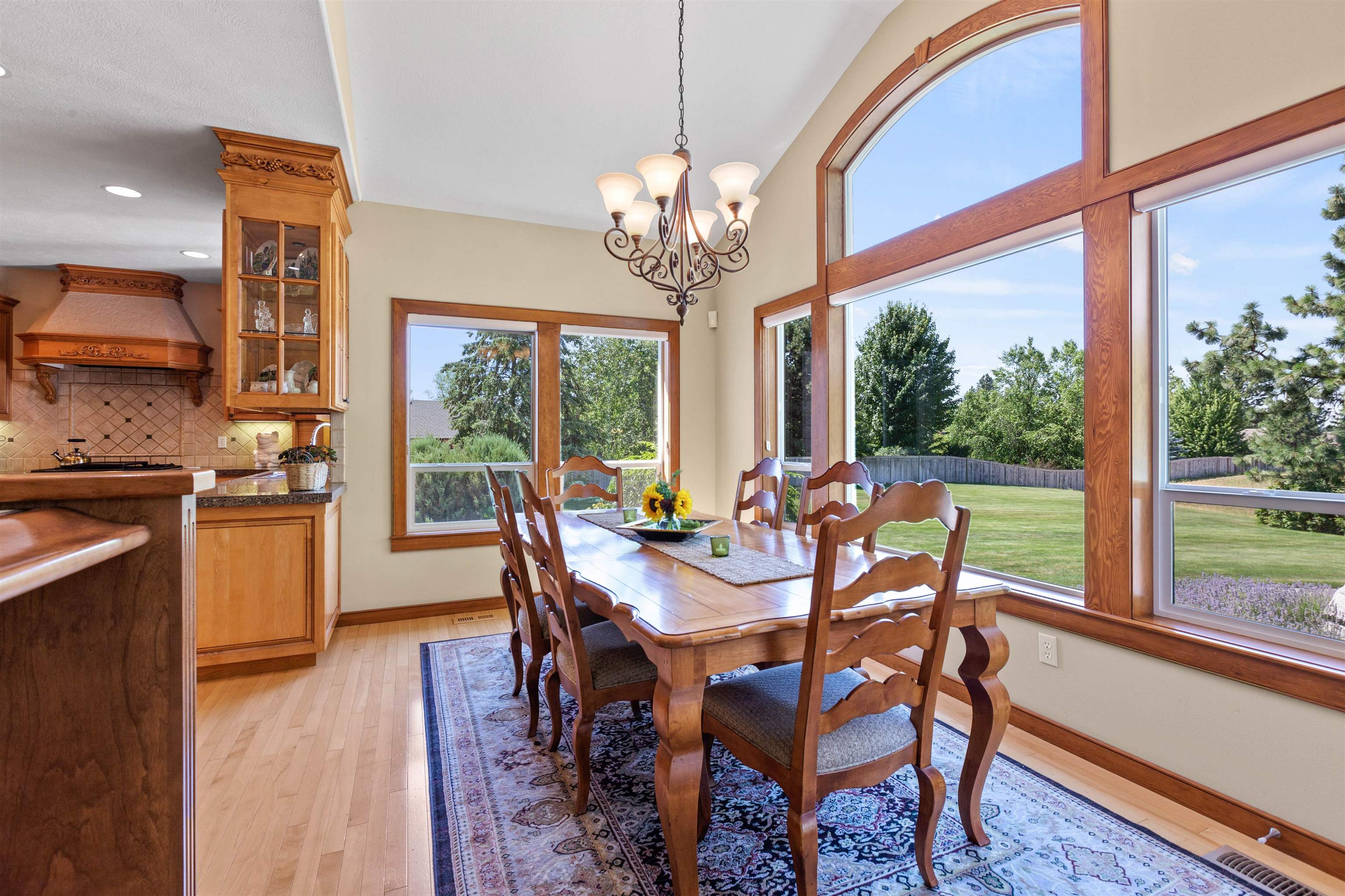 6522 South Regal Road Spokane, WA 99223 - Photo 11 of 50