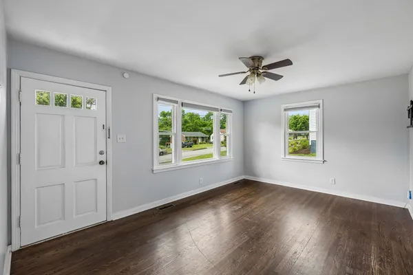$235,000 | 1921 Morris Avenue, Columbia, TN 38401