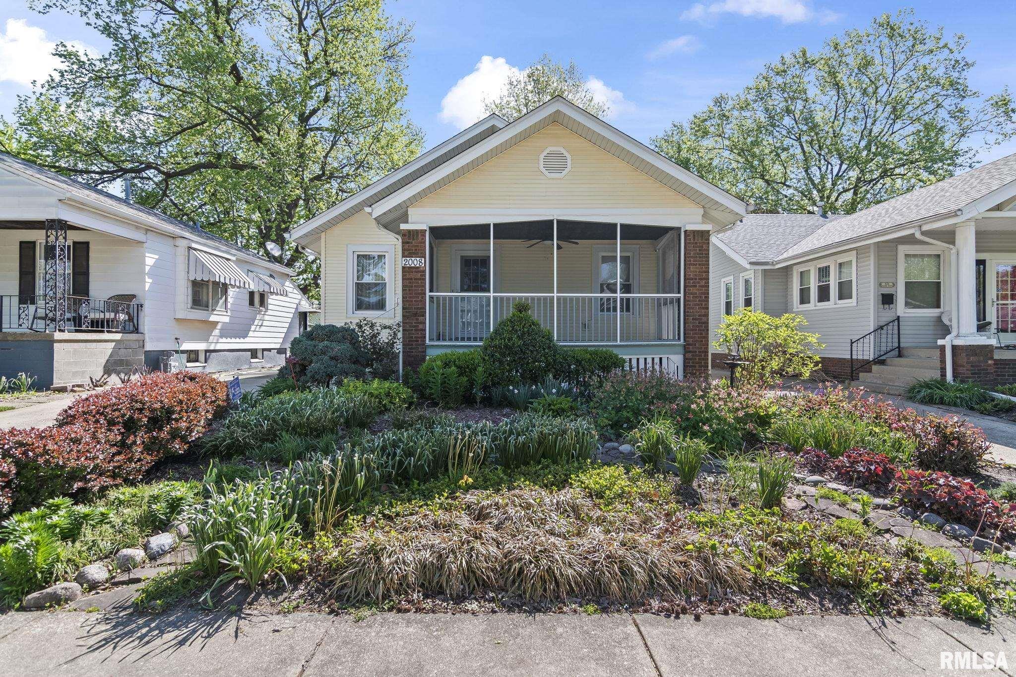 2008 Holmes Avenue Springfield, IL 62704 - Photo 1 of 37