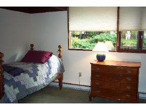 4144 Harbor Road Shelburne, VT 05482 - Photo 8 of 12 Gallery Image 8