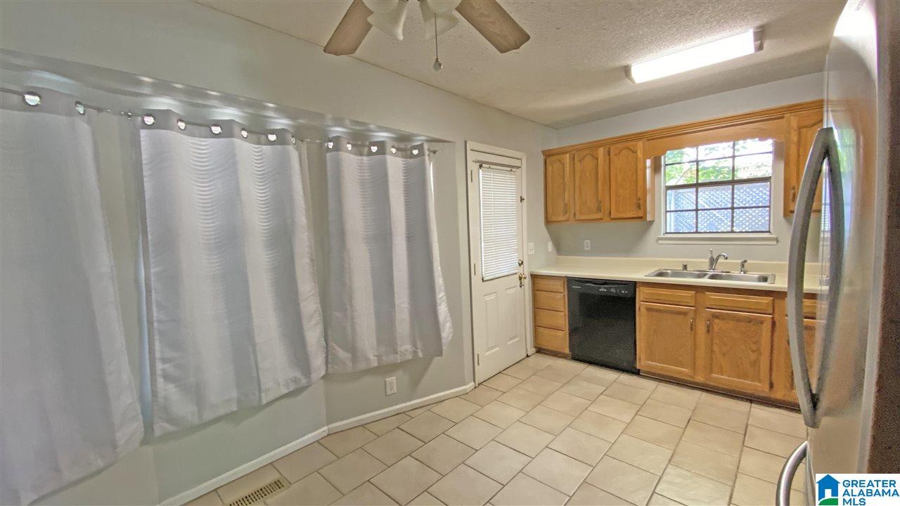 6450 Freda Drive Pinson, AL 35126 - Photo 4 of 17
