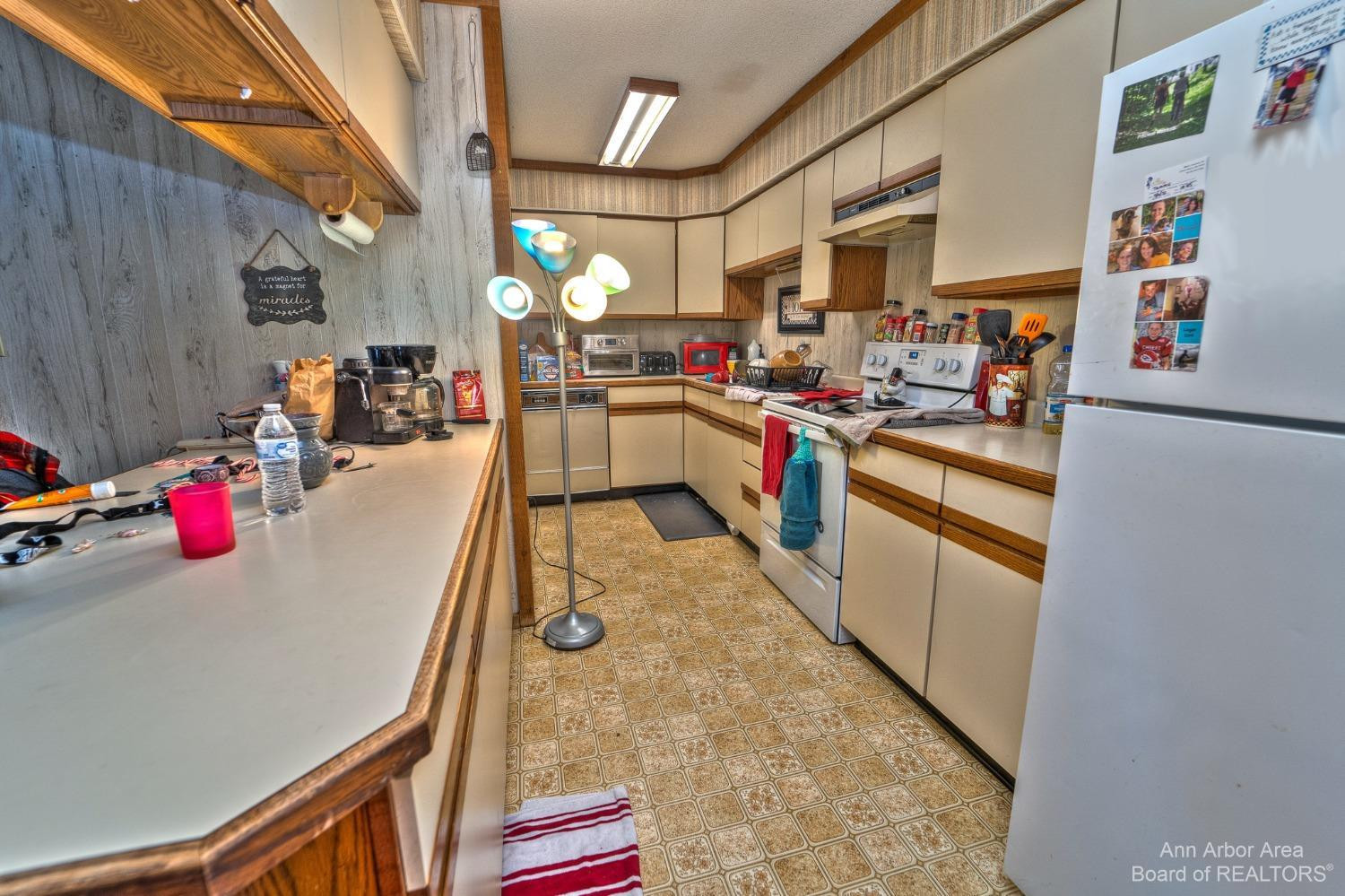 10361 South North Hulbert Road Hulbert, MI 49748 - Photo 22 of 39 Photo 22