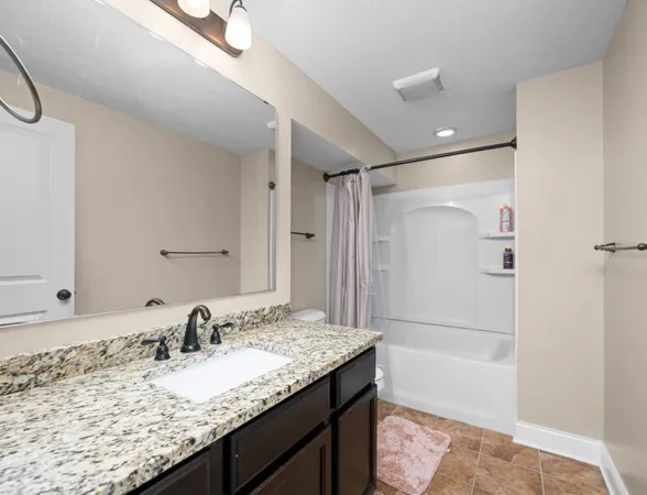 $469,900 | 67 Cobblestone Lane, Le Claire, IA 52753