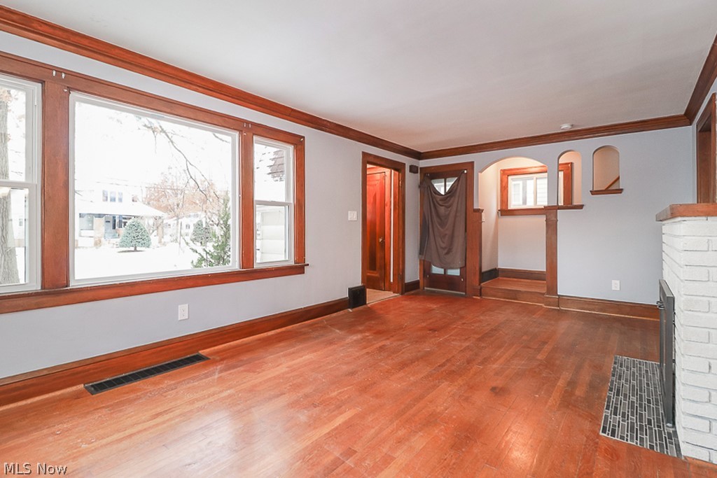 12830 North Road Cleveland, OH 44111 - Photo 10 of 34 Gallery Image 10