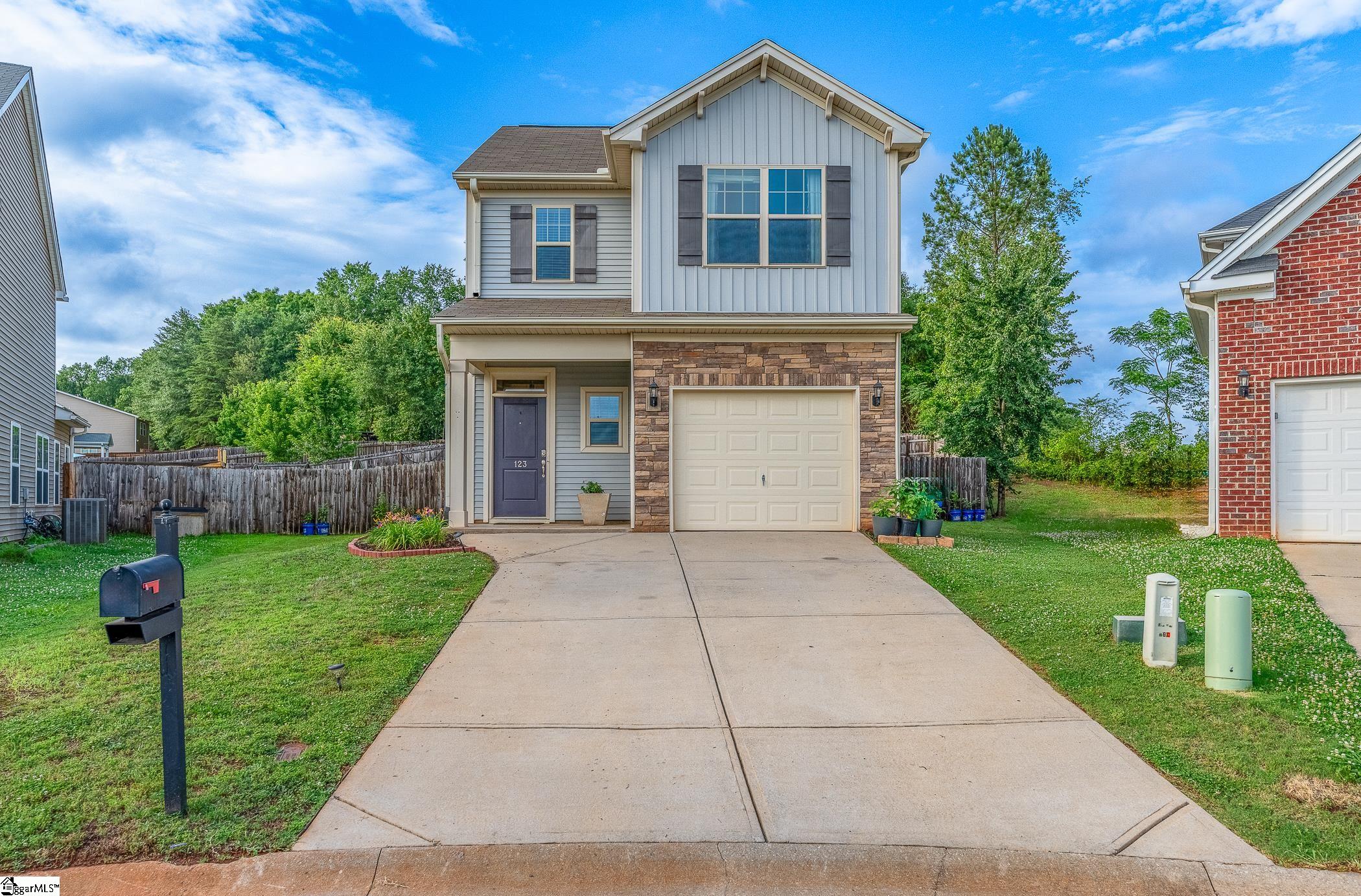 123 Dunnsmore Drive Inman, SC 29349 - Photo 3 of 36