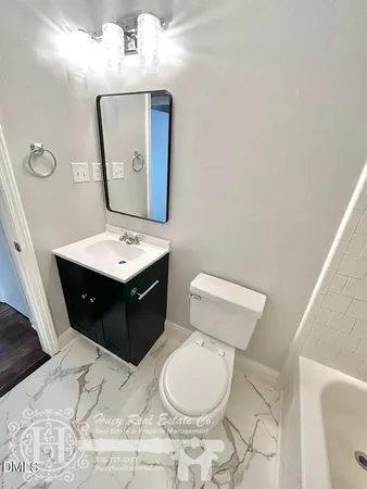 $1,200 | 201 East Gilbreath Street, Unit A, Graham, NC 27253